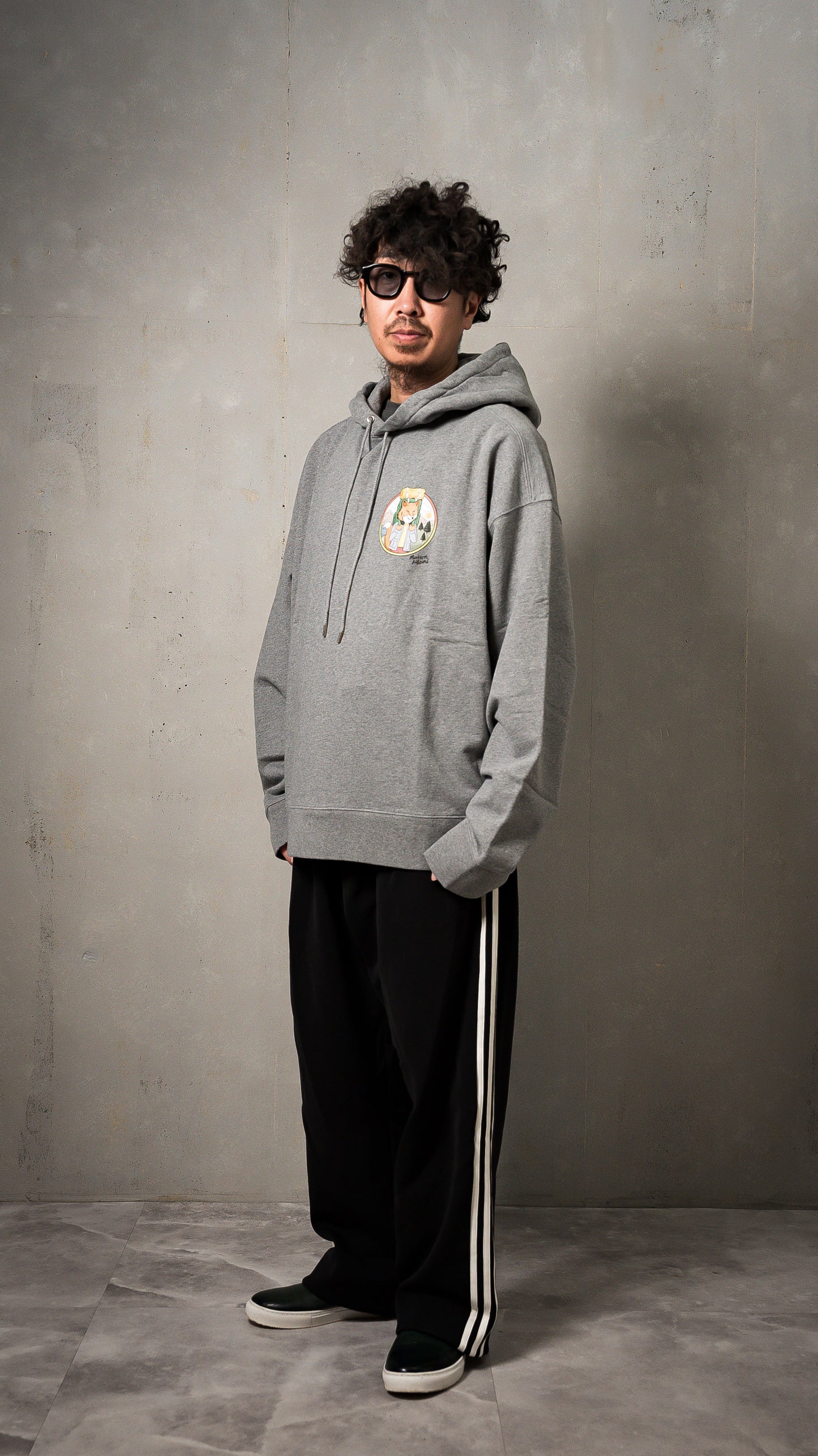 Maison kitsune Foxプリントパーカー