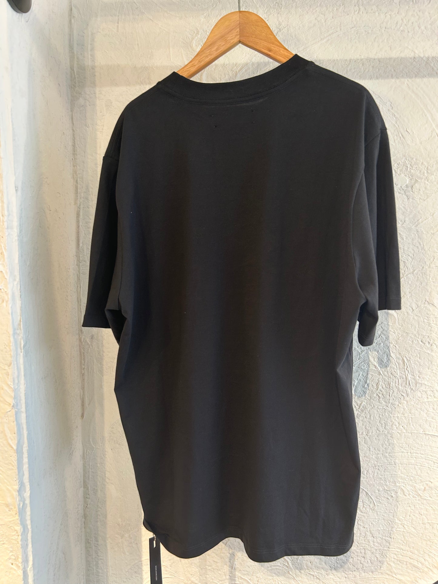 AMIRI STAGGERED LOGO TEE