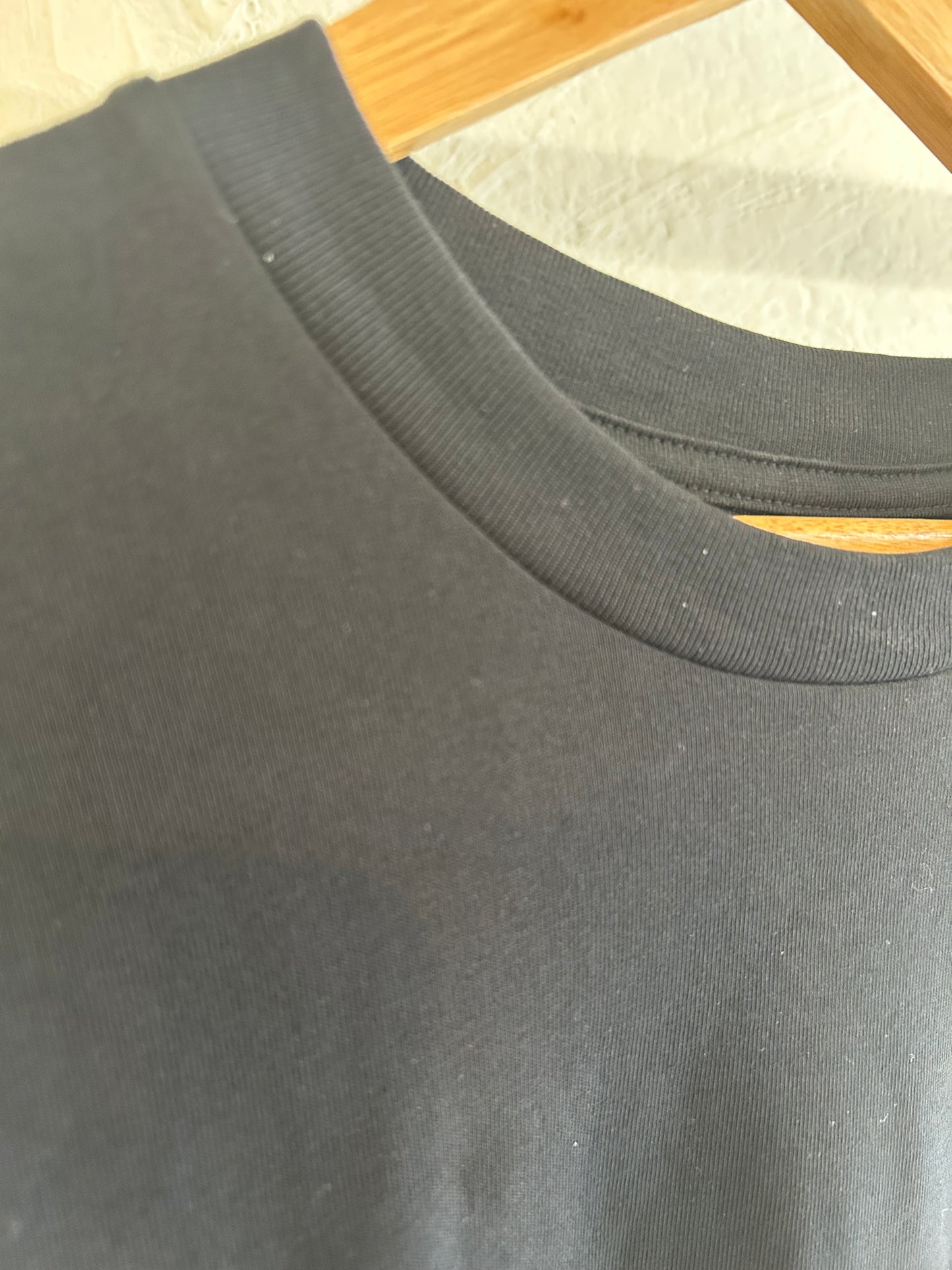 AMIRI STAGGERED LOGO TEE