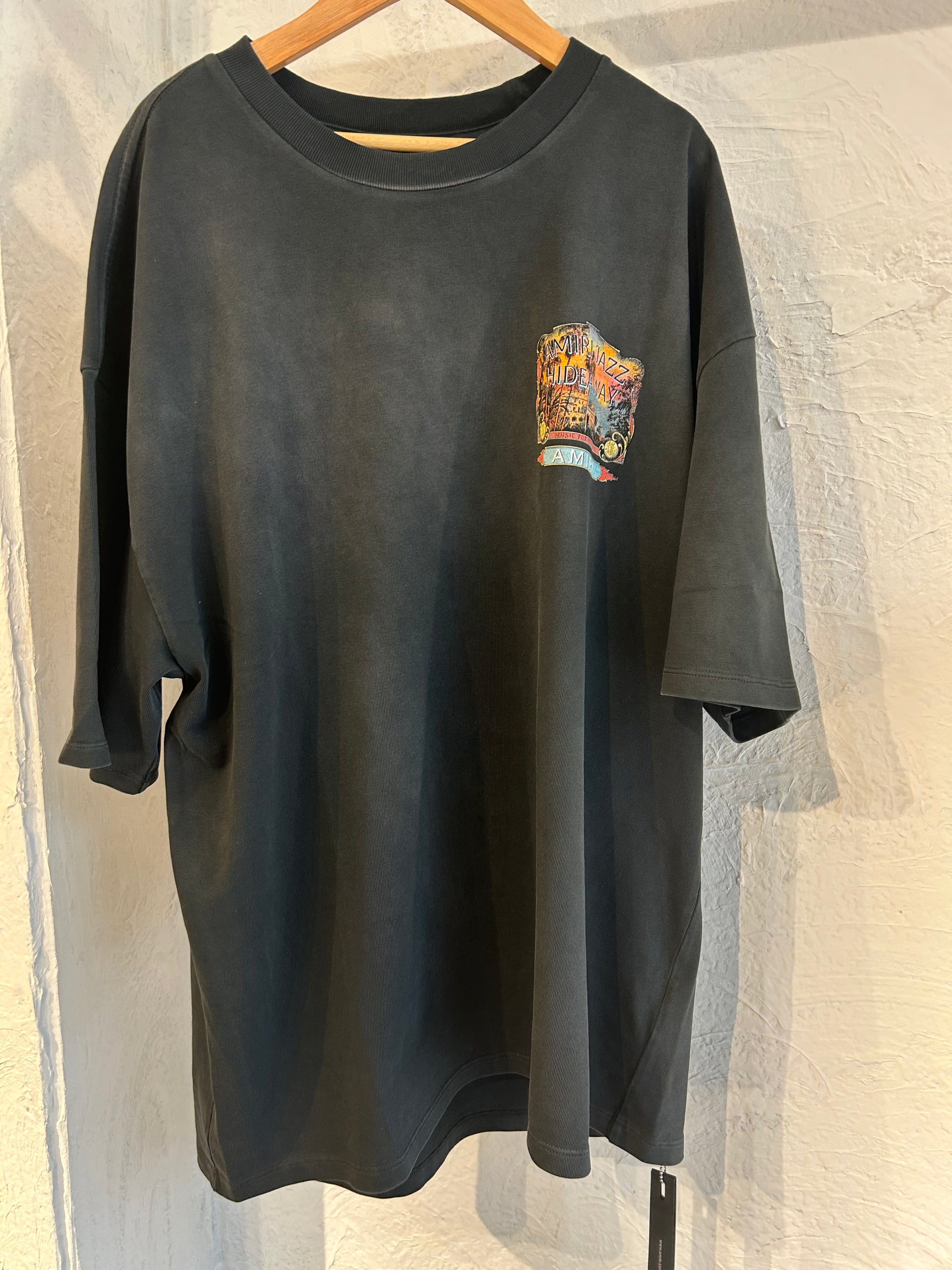 【AMIRI】アミリ ジャズ ハイダウェイ Tシャツ AMIRI JAZZ HIDEAWAY TEE - Ivory | AMIRI